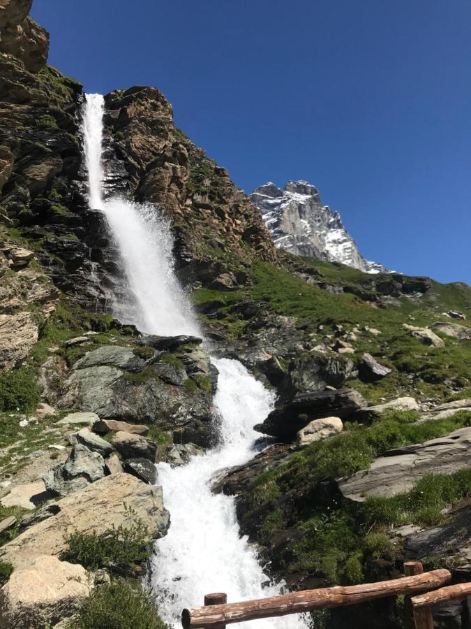 Piccolo Paradiso In Centro Cervinia 브루일서비니아 외부 사진